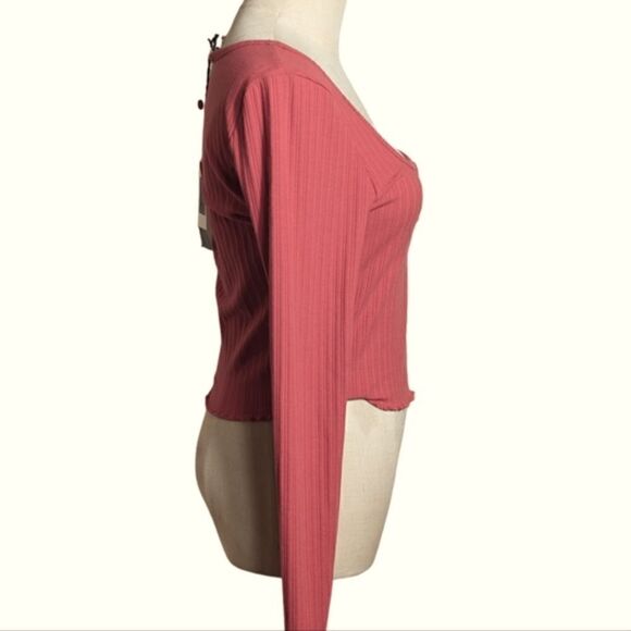 Zadig & Voltaire Cropped Deep Rose Upper Heart Strass Ribbed Button Henley NWT - Picture 3 of 6